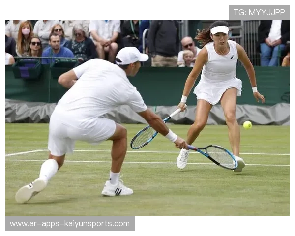 网球混合双打战术图被电竞化，解说直呼酷炫